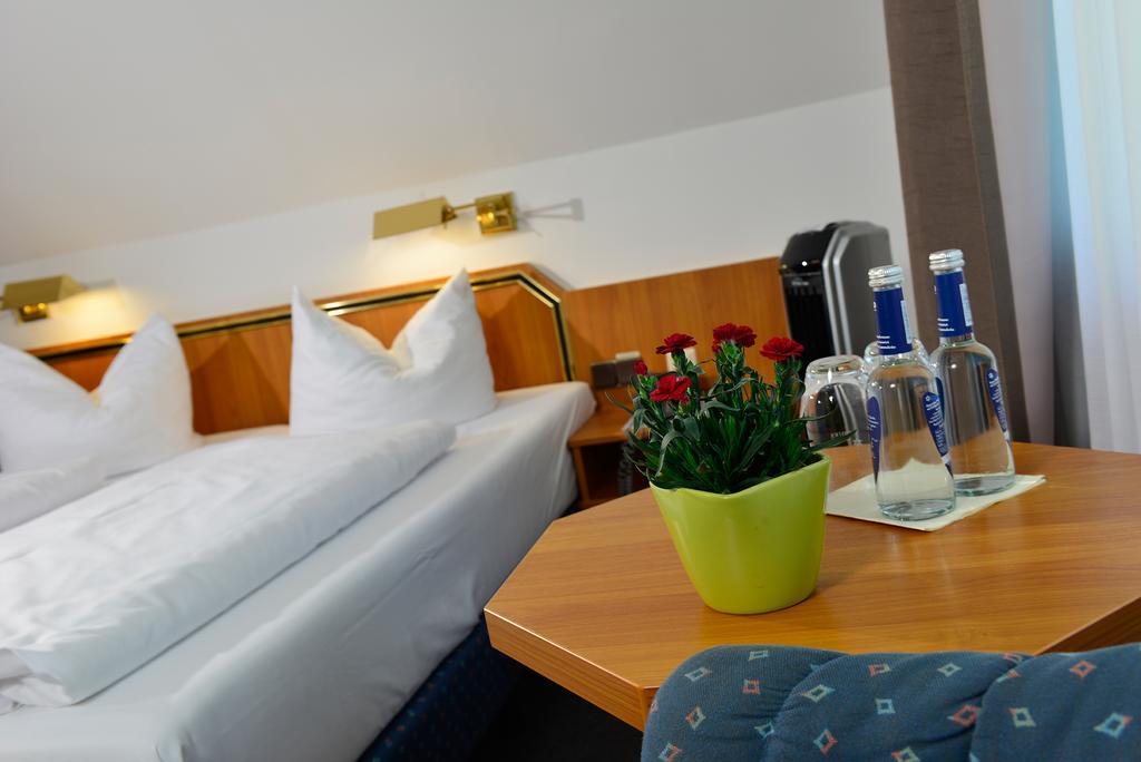 Hotel Sonnenhof プラインフェルト エクステリア 写真