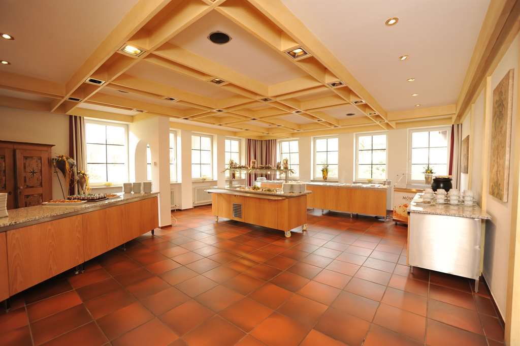 Hotel Sonnenhof プラインフェルト レストラン 写真